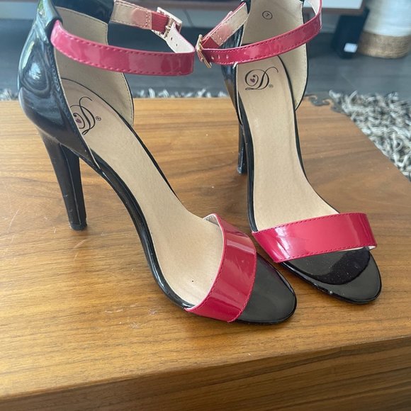 Black and red Stiletto heels - Picture 4 of 6